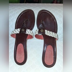 Eric Javits Logo Thong Kitten Heel Sandals Brown/Ivory 10M Croc Trim